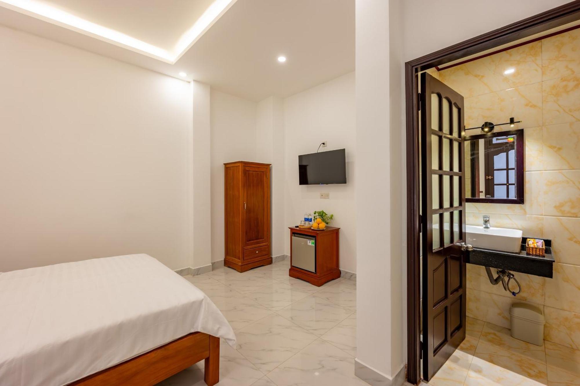Golden Sun Hotel Hoi An Exterior photo